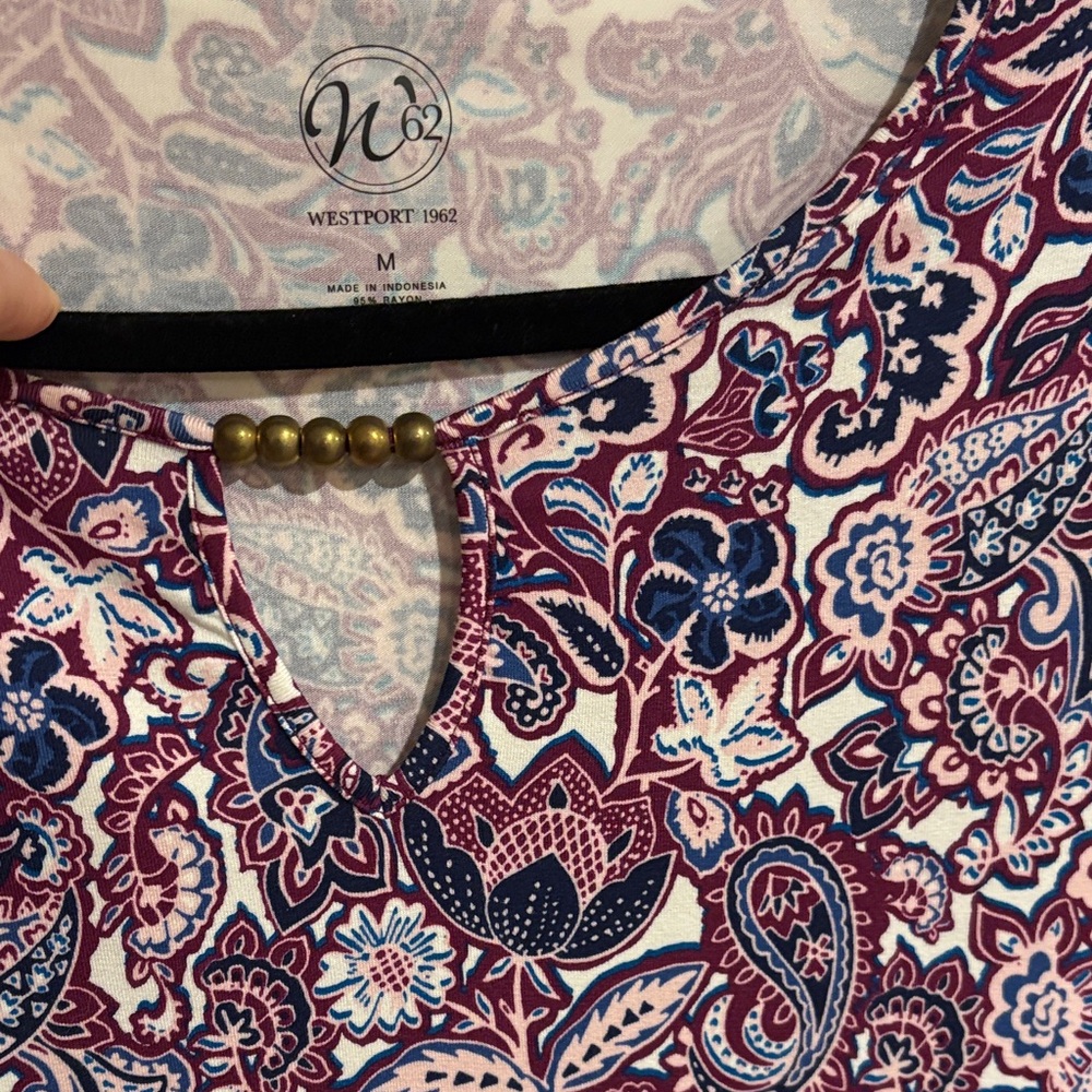 Women's Paisley Short Sleeve Top - Multicolor - Picture 3 of 6